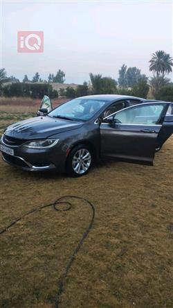 Chrysler 200